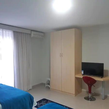 Flat Estudio 101 No Centro De Jaragua Do Sul Jaragua do Sul Exterior photo